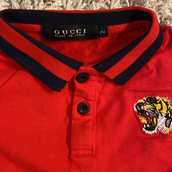 Gucci Kids Red Polo Shirt with Tiger Patch size 2 - Picture 2 of 5